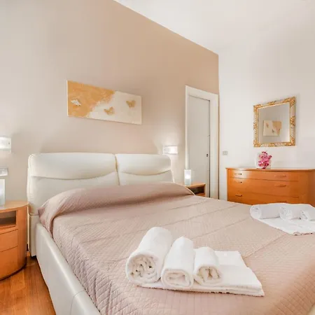 Apartment House La Spezia
